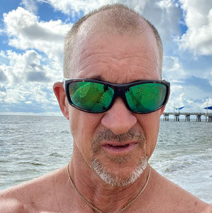 Meet your Posher, Kawika